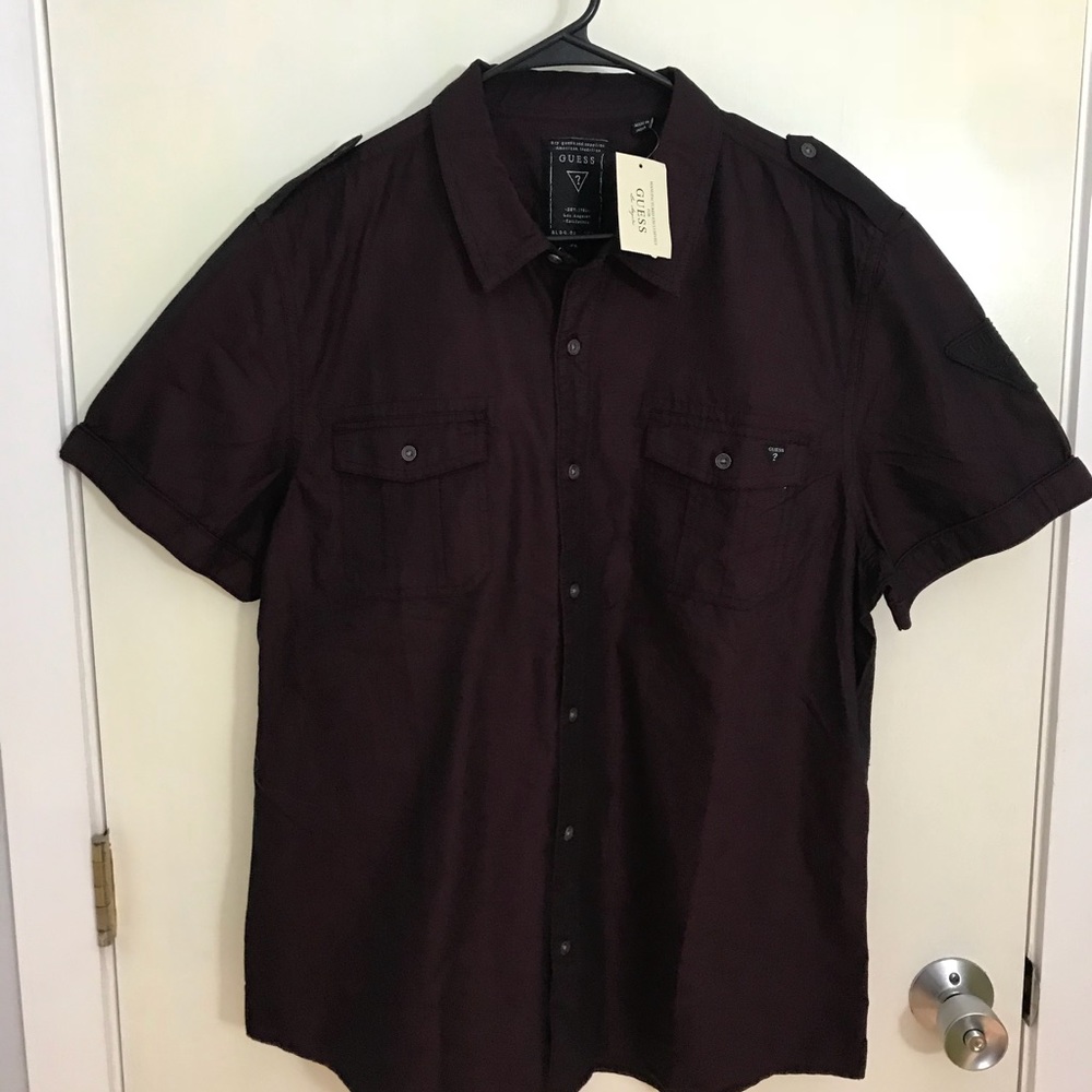 Guess men’s red dahlia shirt